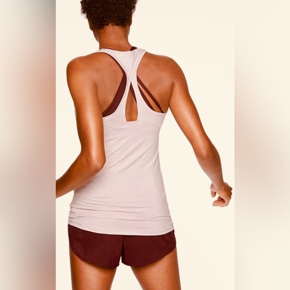Athleta Limitless Keyhole Racerback Athletic Tank Top Activewear. Soft Lilac. - Picture 2 of 8